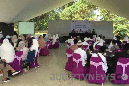 Travel Nadzman Adzkia