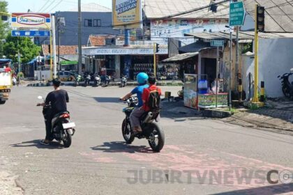 Lampu Lalulintas Mati