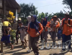 Antisipasi Bencana Tsunami di Batu Bintang Jayanti Sukabumi, Warga Simulasi Penyelamatan Dini