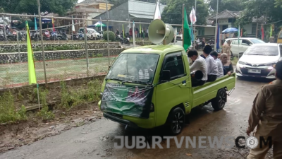 Ratusan Warga Surade Ikuti Pawai Ta’Aruf Tingkat Kecamatan Surade