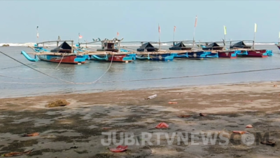 Susah Sandarkan Perahu, Para Nelayan Pantai Minajaya Harapkan Keberadaan Dermaga