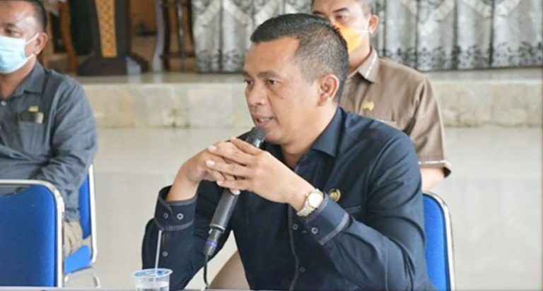 Ketua Komisi IV