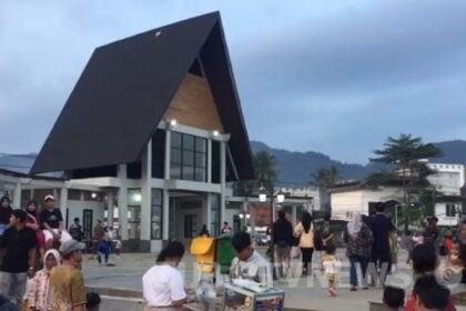 Alun-Alun Gadobangkong