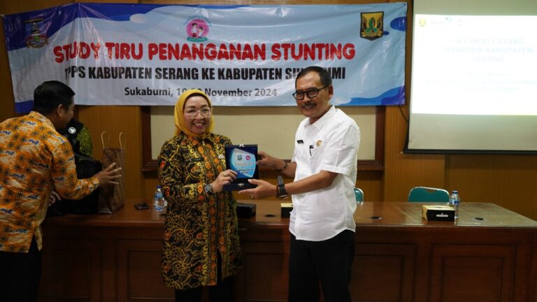 Studi Tiru Penanganan Stunting: DPPKB Kabupaten Sukabumi Sambut Delegasi Kabupaten Serang