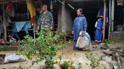 9 Rumah Rusak di Desa Citepus Akibat Bencana Alam, Kades Salurkan Bantuan