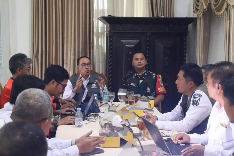 Curah Hujan Tinggi, Pemkab Sukabumi Respon Cepat Atasi Dampak Bencana