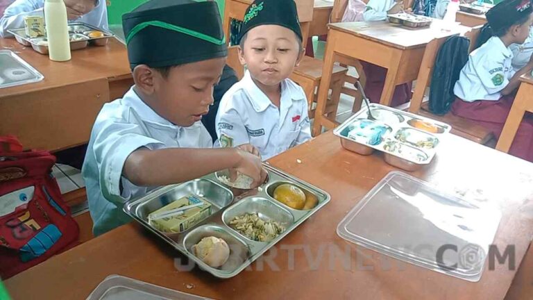 Bantu Penurunan Stunting, Puskesmas Waluran Terus Tinjau MBG