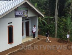 BNPB Tinjau Rumah Contoh Hunian Tetap Mandiri di Desa Wanajaya Kabupaten Sukabumi, Kades: Minta Semua Korban Bencana Diperhatikan