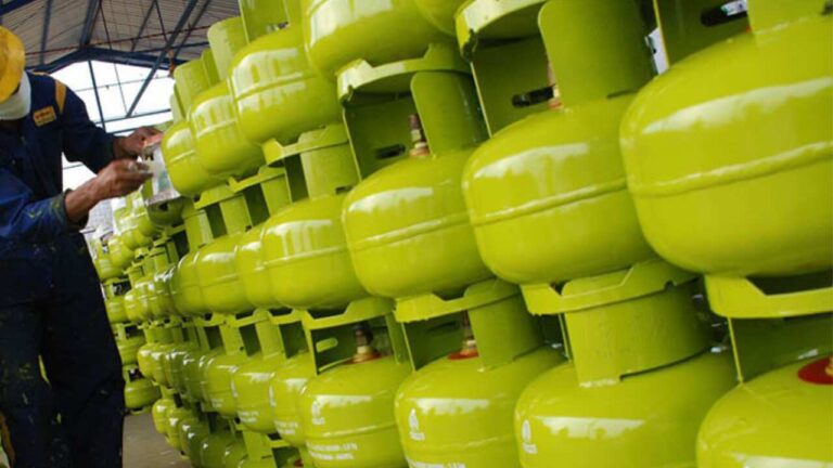 Prabowo Instruksikan Pengecer Boleh Kembali Berjualan Gas LPG 3 Kg