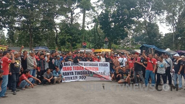Sempat Memanas, Akhirnya Para Demonstran Elf di Kantor Dishub Kabupaten Sukabumi Dapatkan Kepastian
