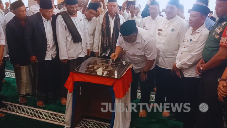 7 Tahun Pembangunan, Masjid Besar Al-Jalil Akhirnya Diresmikan oleh Bupati Sukabumi