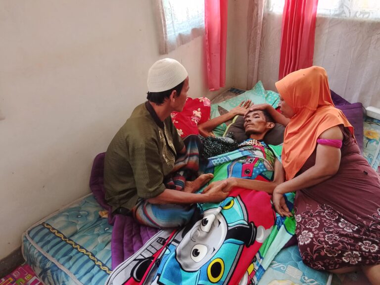 Kesehatan Menurun, Warga Cimanggu Palabuhanratu Harapkan Bantuan Sosial dan Medis