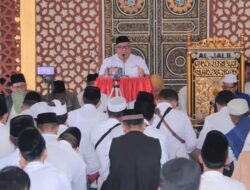 Dibuka Bupati Sukabumi, Ribuan Peserta Ikuti Khotmil Quran di Masjid Al-Jalil Surade