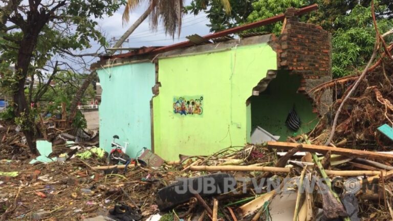 Banjir dan Longsor Terjang Sukabumi: 1 Orang Meninggal, 7 Masih Hilang