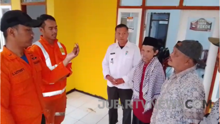 Pencarian Dihentikan, Keluarga Korban Longsor di Lengkong Sukabumi Hanya Bisa Pasrah