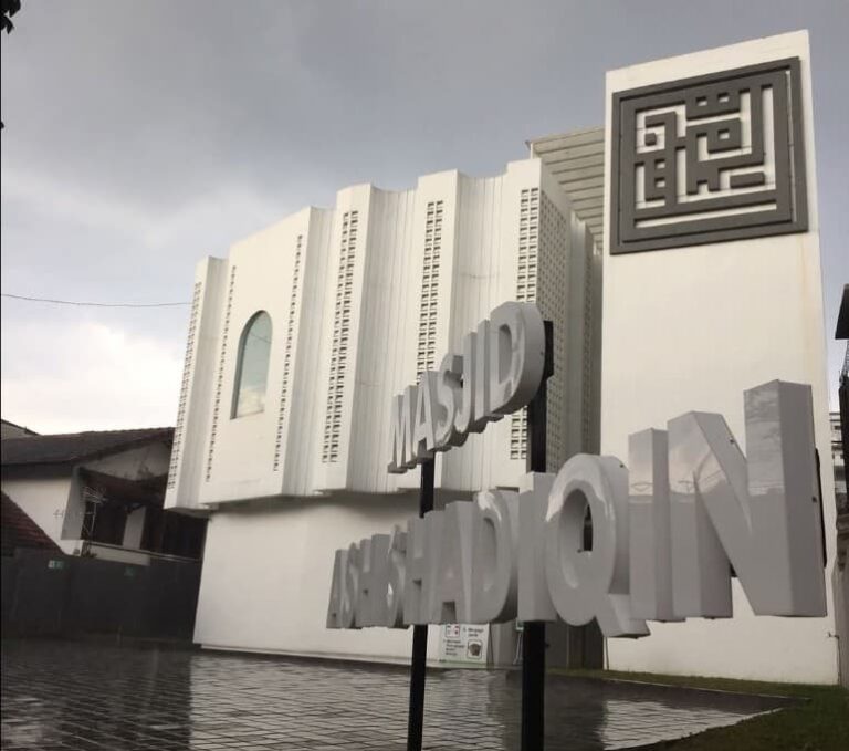 I’tikaf Siap Ajaib di Masjid Ash Shadiqin Cinambo Bandung: Kajian Inspiratif Hingga Fasilitas Gratis untuk Jama’ah