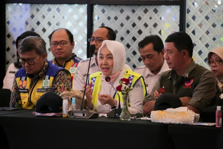 Mudik Lebaran 2025, BMKG Peringatkan Waspada Cuaca Ekstrem dan Gelombang Tinggi di Selat Sunda