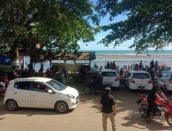 Pantai Minajaya Diserbu 4 Ribu Wisatawan hingga Hari Keempat Libur Lebaran