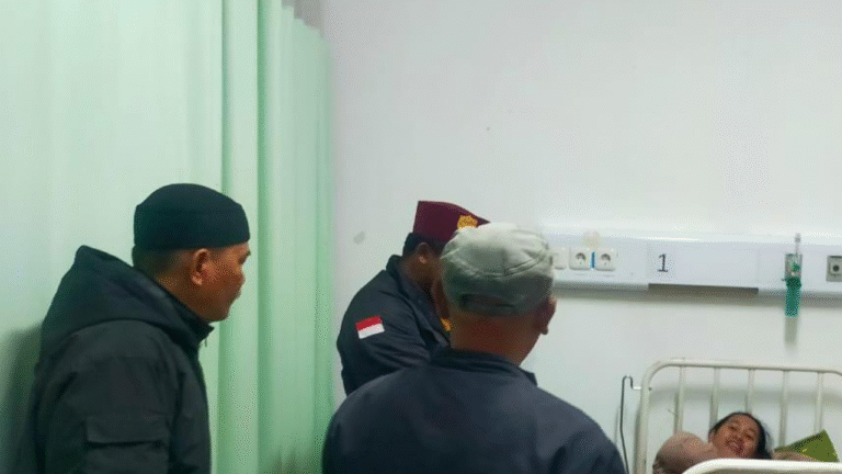 Viral Ayah Bawa Balita Sakit Naik Motor, Puskesmas Cibitung Minta Maaf dan Klarifikasi Soal Biaya Ambulans