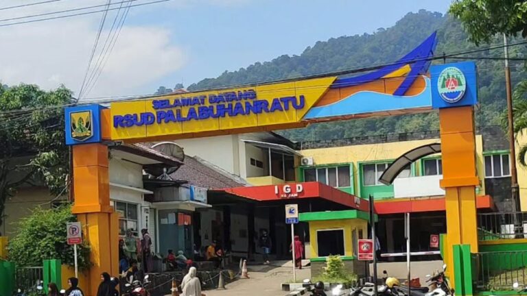 Sorotan Dedi Mulyadi atas Pasien yang Dijamin STNK oleh Kades, Direktur RSUD Palabuhanratu Beri penjelasan