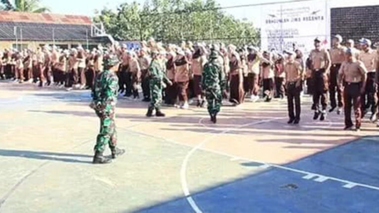 Tanpa Kirim ke Barak, SMAN 1 Jampangtengah Gandeng TNI Bina Karakter Siswa Langsung di Sekolah