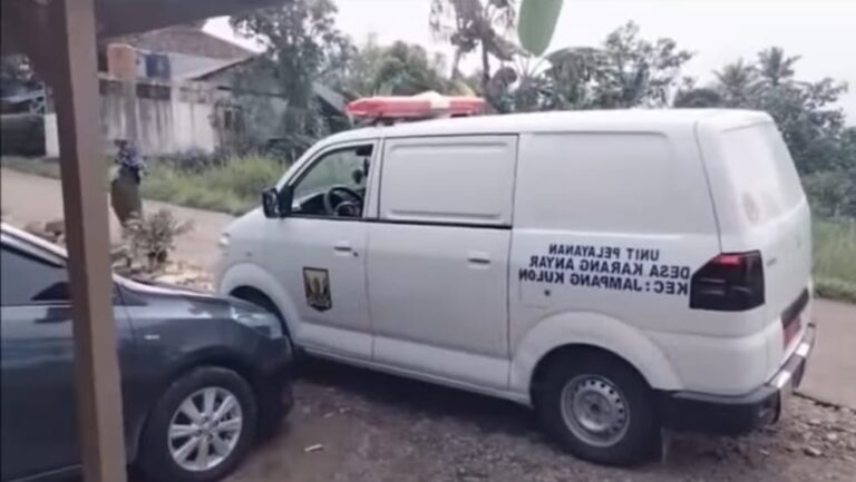 Ambulans Desa Karanganyar Sukabumi Rusak Saat Antar Pasien, Begini Kata Kades