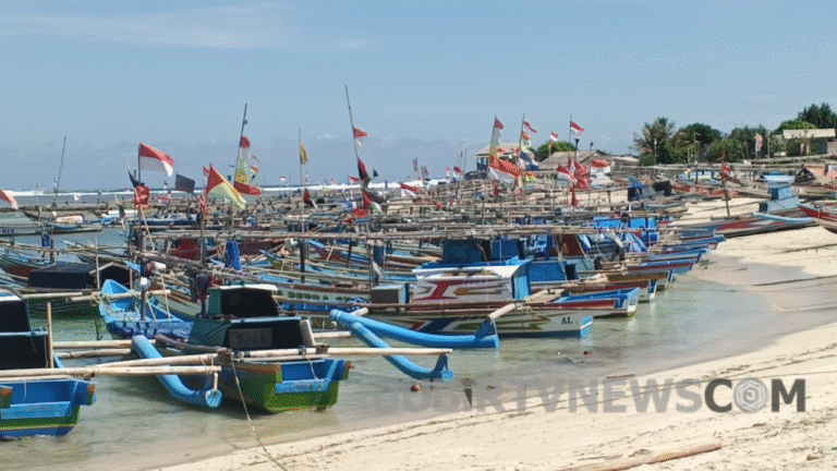 Lindungi Nelayan Ujunggenteng Sukabumi, Dewan Dadang Dorong Pembangunan Tanggul Dermaga