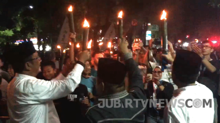 Spontan! Bupati Sukabumi Gabung di Tengah Pawai Gebyar Muharam 1447 H