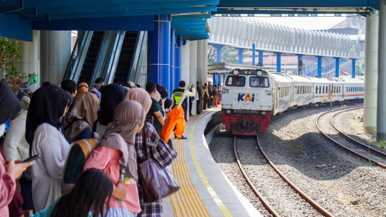 Promo Libur Sekolah! Naik KA Pangrango ke Sukabumi Cuma Rp31 Ribu