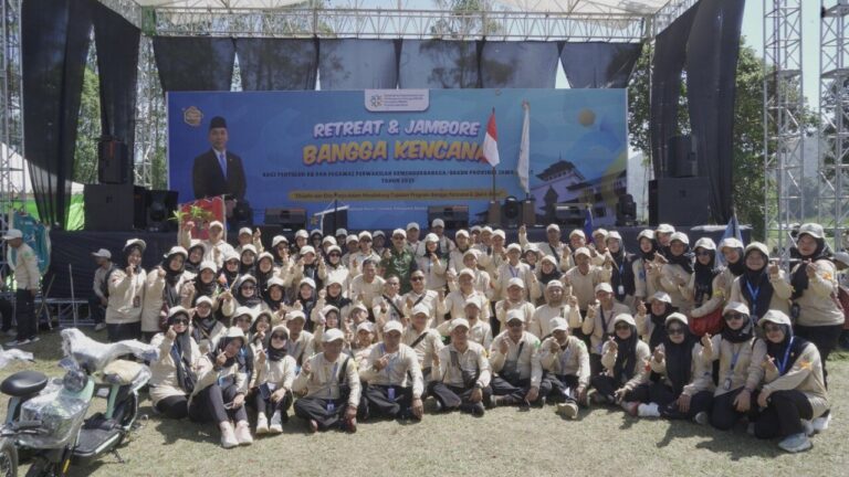Hadiri Penutupan Retreat dan Jambore Bangga Kencana, DPPKB Sukabumi Tegaskan Komitmen Perkuat Program KB