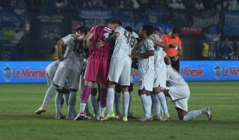 Catat! Ini Jadwal Lengkap Pertandingan Persib Bandung di Liga Super 2025/26