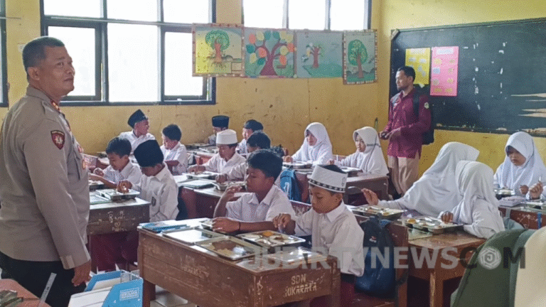 Dapur MBG Diluncurkan di Surade Sukabumi, 4.000 Siswa Terima Paket Sehat dari Yayasan Gunung Gede
