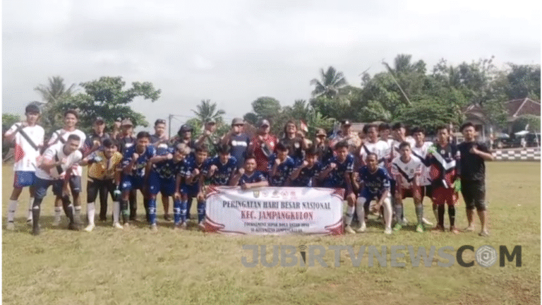 Video: Turnamen Sepak Bola Antardesa Meriahkan HUT RI ke-80 di Jampangkulon Sukabumi