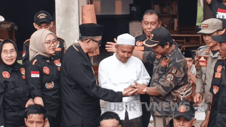 Video: Solidaritas untuk Ponpes Al-Kahfi Jampangkulon Sukabumi, YFSBBP Salurkan Bantuan Kemanusiaan