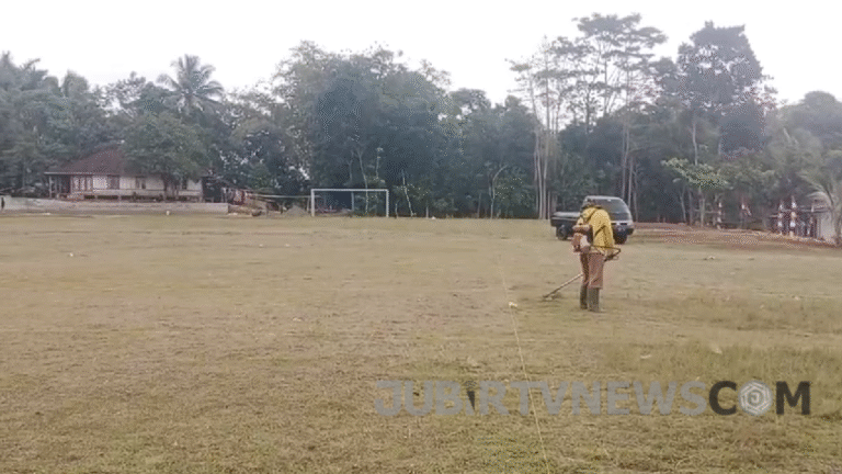 Desa Padajaya Tuan Rumah Turnamen HUT PHBN Jampangkulon, Lapangan Putra Jaya Mulai Disiapkan