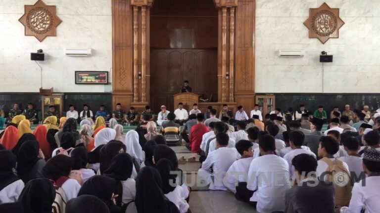 Video: Istighosah Qubro HJKS ke-155, Bupati Sukabumi Doakan Bangsa dan Tekankan Kepedulian Sosial