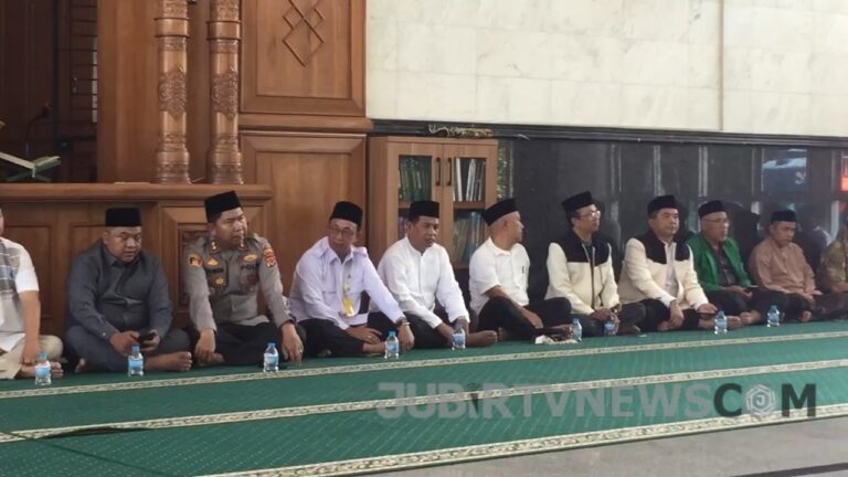 Video: Istighosah Kubro Warnai HJKS ke-155, Ketua DPRD Sukabumi Ingatkan Pentingnya Doa