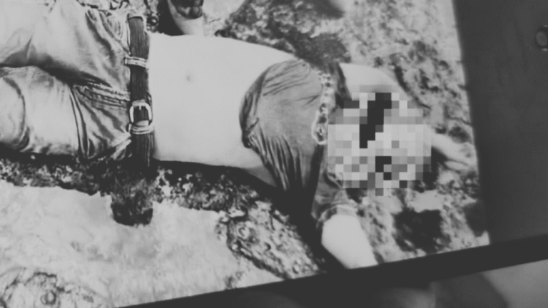 Heboh! Jasad Pria Tanpa Identitas Ditemukan Terdampar di Pantai Karanghawu Sukabumi