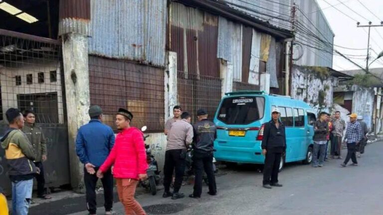 Sopir Angkot Ditemukan Meninggal di Dalam Mobilnya di Cisaat Sukabumi, Ini Penjelasan Polisi