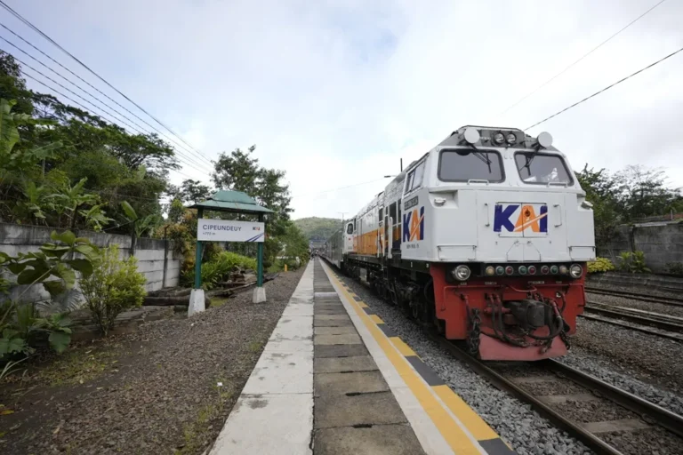 West Java Traincation Hadirkan 4 Rute Wisata Kereta, Salah Satunya Bogor–Sukabumi