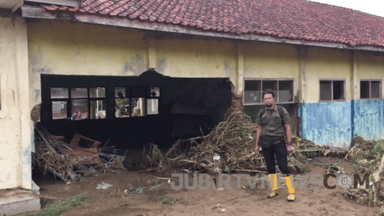Video: Sembilan Ruangan yang Hilang: Jejak Banjir di Sekolah Cikahuripan Cisolok Sukabumi