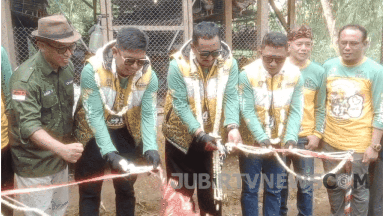 Video: Touring Ngabumi Season 4: Bupati Asjap Resmikan SPAM, Rutilahu dan BUMDes di Desa Ciparay Sukabumi