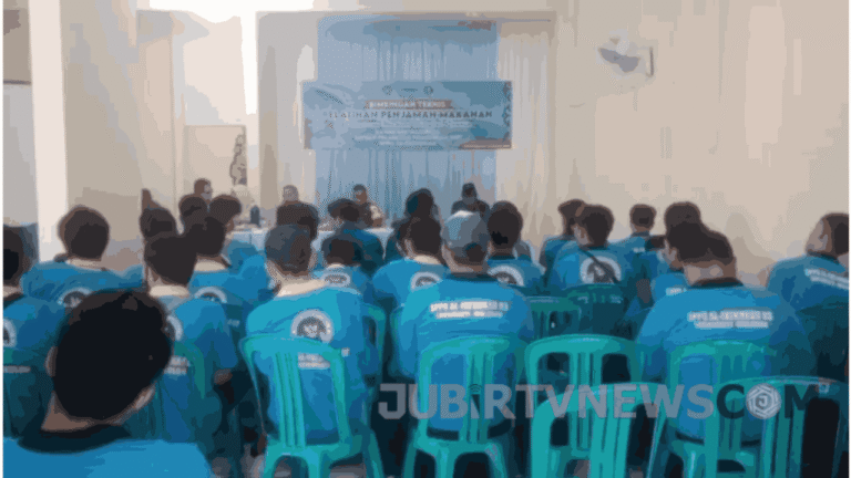 Video: Dukung Program Makan Bergizi Gratis, SPPG Al-Fathonah Sukabumi Gelar Bimtek Penjamah Makanan