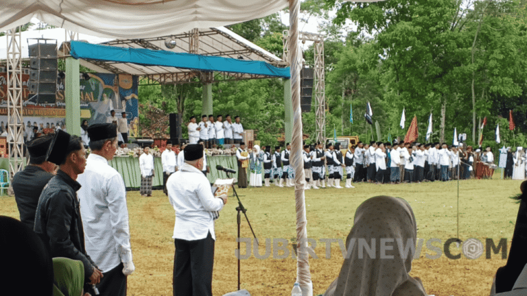 Video: Ribuan Santri Meriahkan Peringatan HSN 2025 di Kecamatan Waluran Sukabumi