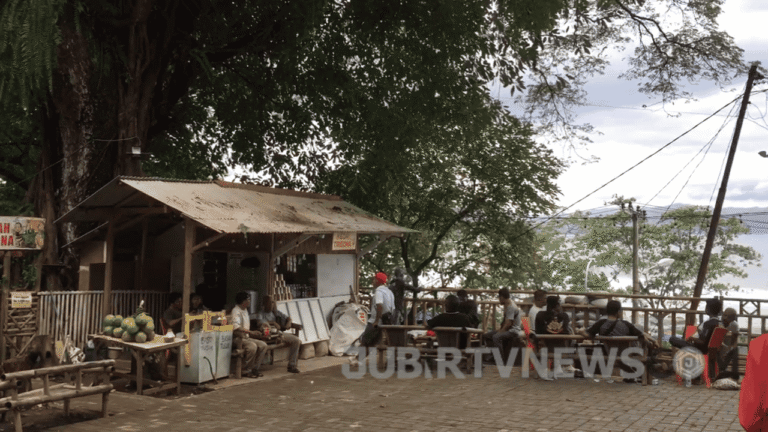 Video: Sensasi Baru di Pantai Karanghawu: Eduwisata Lebah Madu Tawarkan Keindahan Alam dan Pengalaman Unik