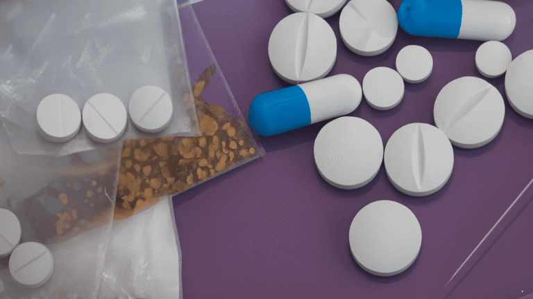 Kurir Narkoba Ditangkap saat Hendak Antar Paket Ekstasi dan Ganja di Sukabumi