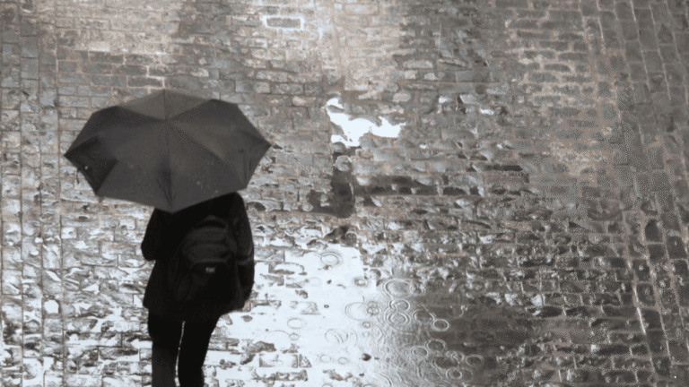 Sejumlah Daerah Diprediksi Diguyur Hujan Lebat, Prakiraan Cuaca Jabar 23 Desember 2025