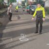 Polisi di TKP kecelakaan ojek tertabrak mobil di Cicurug Sukabumi. | Foto: Ist