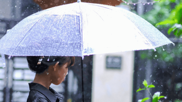 Hujan Masih Berpotensi Terjadi Sejak Pagi hingga Malam, Prakiraan Cuaca Jabar 29 Januari 2026