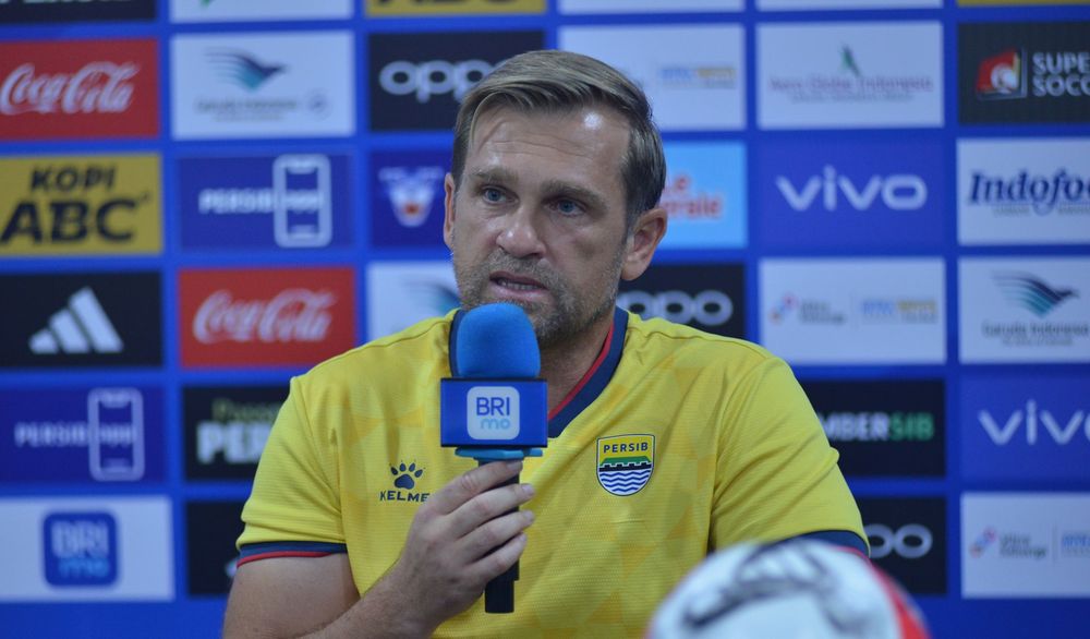 Asisten pelatih Persib Bandung Igor Tolic ungkap persiapan tim hadapi Madura United. | Foto: Persib.co.id